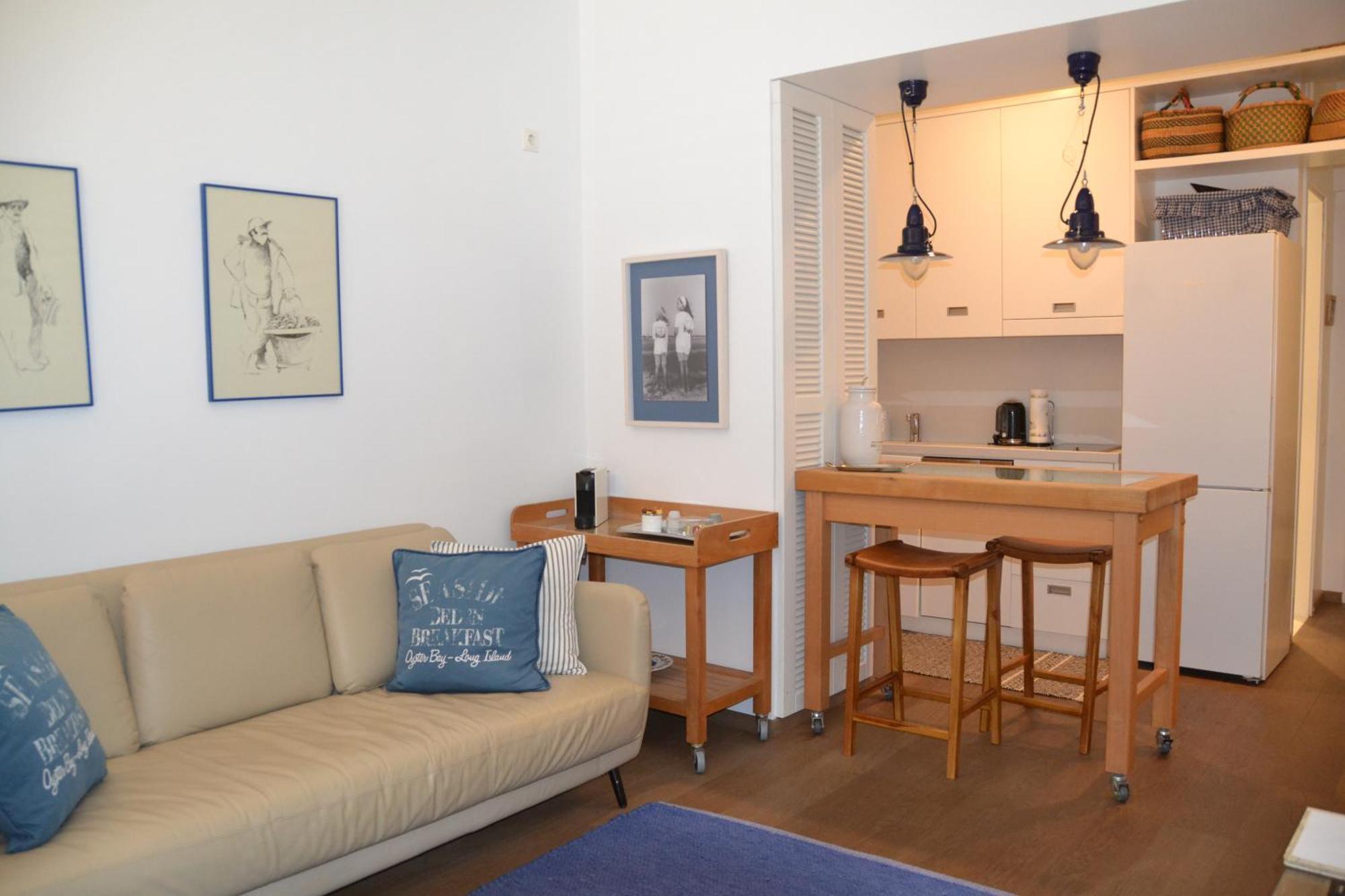 Vouliagmeni Seaside Flat Apartament *