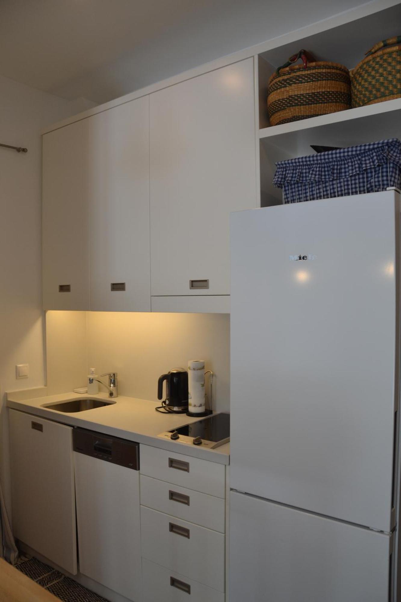 Vouliagmeni Seaside Flat * Ateny